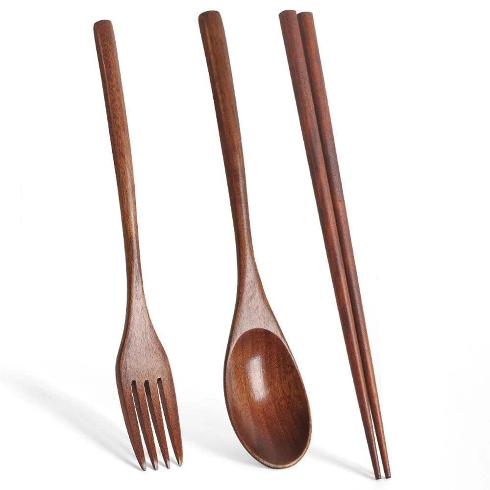 Holzbesteck-Set mit Löffel, Gabel und Essstäbchen