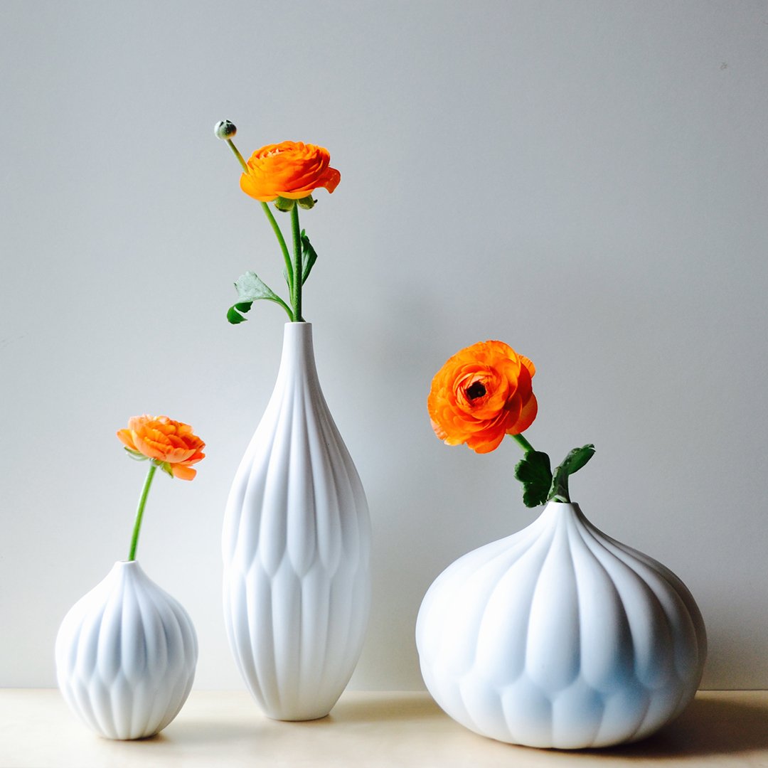 Strukturierte Porzellanvase in Mattweiss, Ø 17 cm