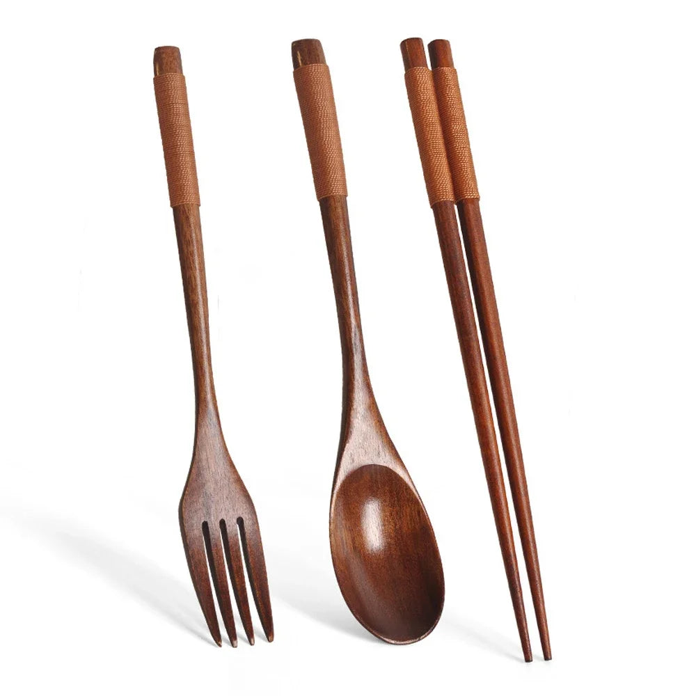 Holzbesteck-Set mit Löffel, Gabel und Essstäbchen