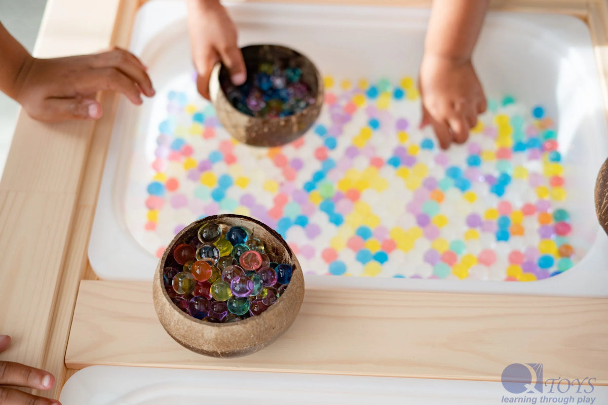QToys Kokosnussschalen mit Muster im 6er-Set
